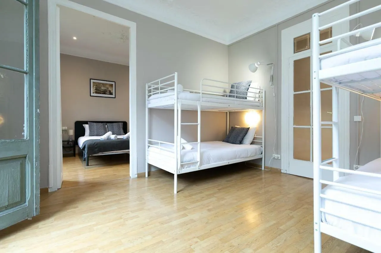 Key Barcelona Housing Apartamento